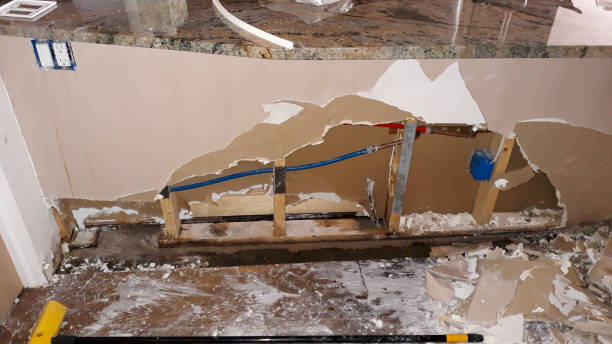 Best Commercial water damage restoration  in Martinsburg, PA